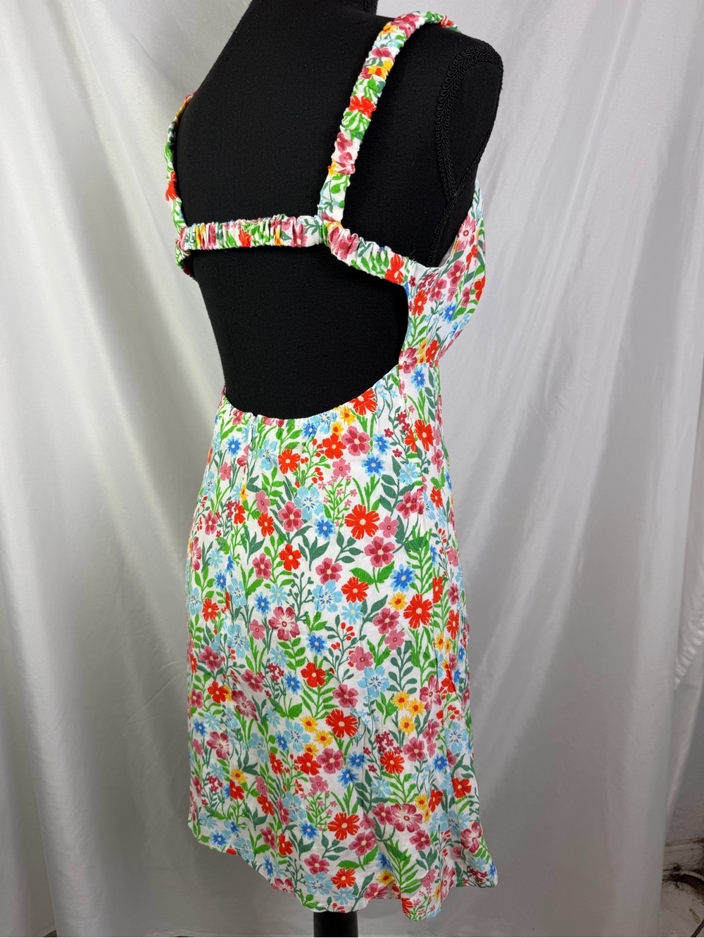 Sky to Moon White Floral Cutout Mini Sundress Sweetheart Neckline Open Back M - Picture 5 of 12